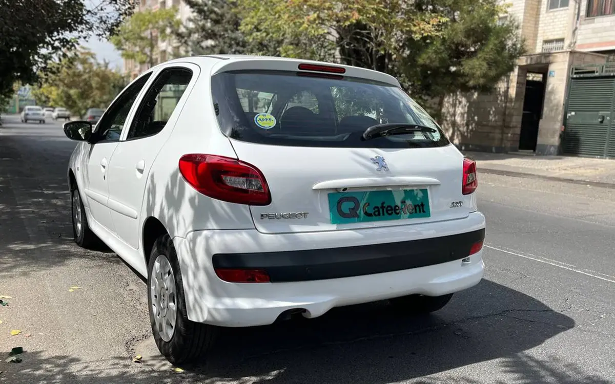 پژو 207
